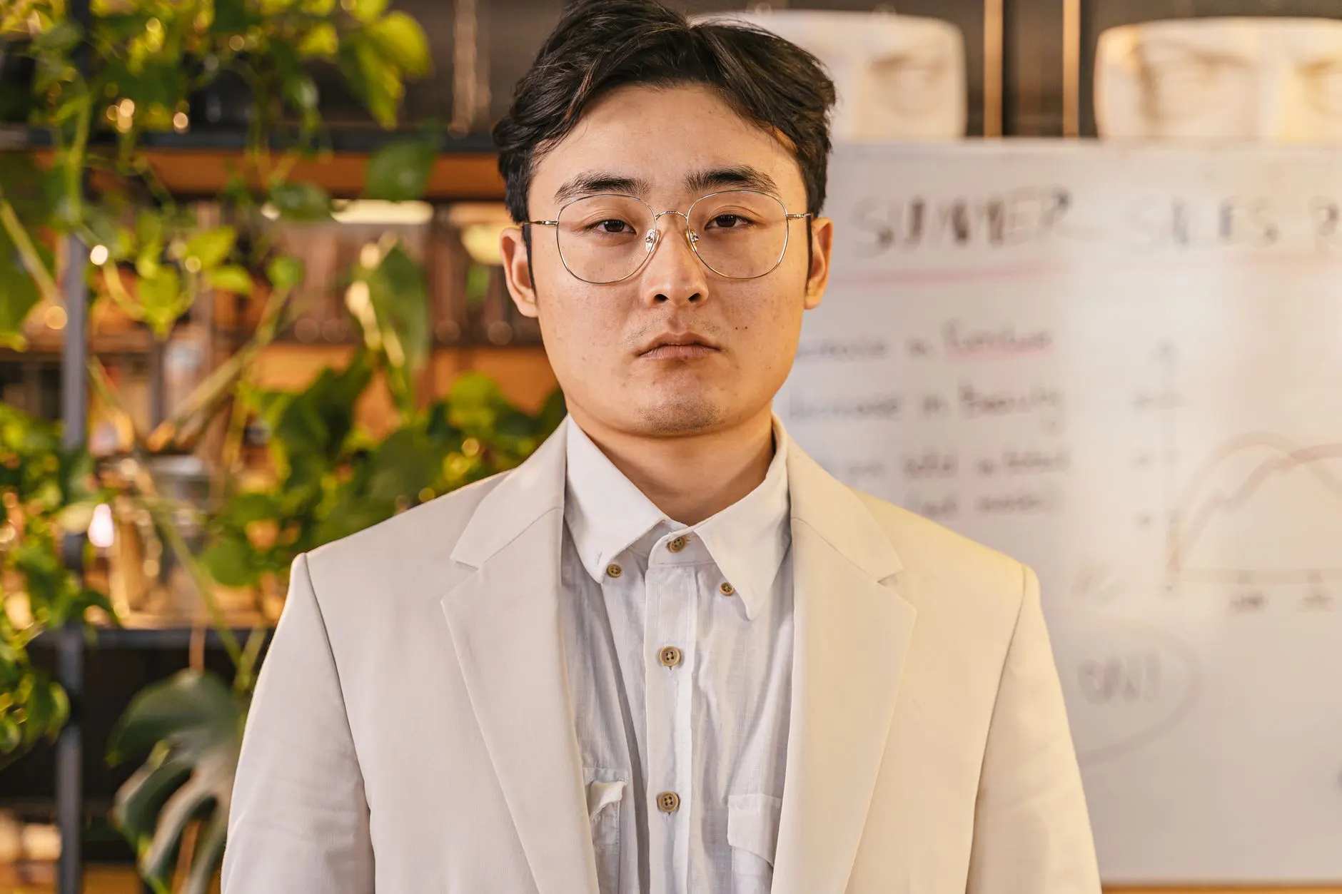 基于消费者洞察的竞争策略分析框架与实战案例